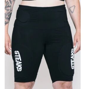 Steaks padded shorts, snowboarding roller derby roller skating